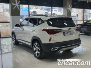 Kia Seltos Бензин 1.6 Turbo 2WD 2021 года из Южной Кореи