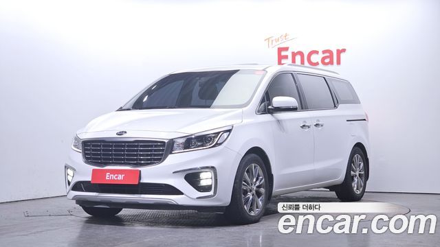 Kia Carnival 9-Seater Prestige 2020 года из Кореи