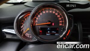 Mini Cooper 5Door HIGH 2020 года из Южной Кореи