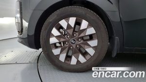 Hyundai Staria 4WD Lounge 9-Seater 2022 года из Южной Кореи