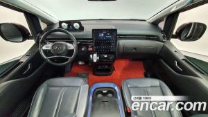 Hyundai Staria 4WD Lounge 9-Seater 2022 года из Южной Кореи