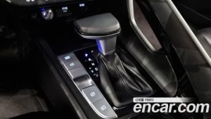 Hyundai AVANTE 1.6 2021 года из Южной Кореи