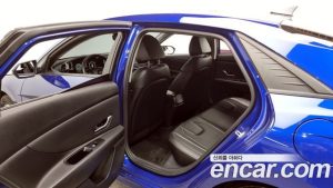 Hyundai AVANTE 1.6 2021 года из Южной Кореи