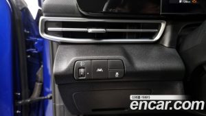 Hyundai AVANTE 1.6 2021 года из Южной Кореи
