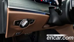 Mercedes-Benz E-Class E250 Avantgarde 2023 года из Южной Кореи
