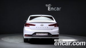 Hyundai AVANTE 1.6 2020 года из Южной Кореи