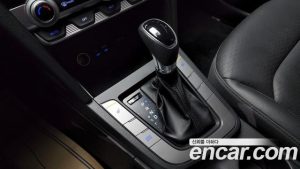 Hyundai AVANTE 1.6 2020 года из Южной Кореи
