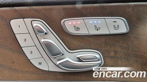 Mercedes-Benz E-Class E300 4MATIC Exclusive 2020 года из Южной Кореи