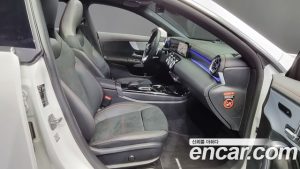 Mercedes-Benz CLA-Class CLA250 4MATIC 2023 года из Южной Кореи