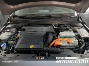 Hyundai Ioniq 1.6 HEV 2020 года из Южной Кореи