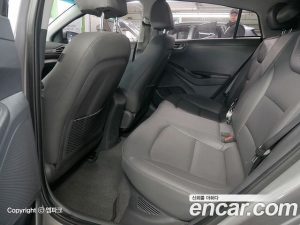 Hyundai Ioniq 1.6 HEV 2020 года из Южной Кореи