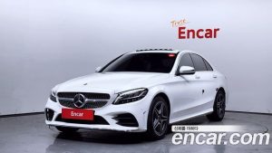 Mercedes-Benz C-Class C200 AMG Line 2021 года из Южной Кореи