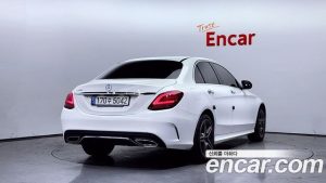 Mercedes-Benz C-Class C200 AMG Line 2021 года из Южной Кореи
