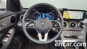 Mercedes-Benz C-Class C200 AMG Line 2021 года из Южной Кореи