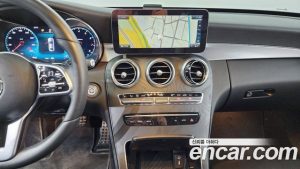 Mercedes-Benz C-Class C200 AMG Line 2021 года из Южной Кореи