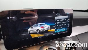 Mercedes-Benz C-Class C200 AMG Line 2021 года из Южной Кореи