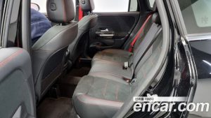 Mercedes-Benz GLA-Class GLA45 AMG 4MATIC+ 2021 года из Южной Кореи