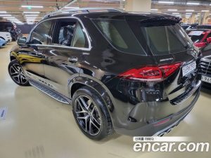 Mercedes-Benz GLE-Class AMG GLE53 4MATIC+ 2023 года из Южной Кореи