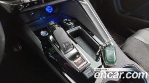 Peugeot 5008 2.0 BlueHDi GT 2020 года из Южной Кореи