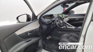 Peugeot 5008 2.0 BlueHDi GT 2020 года из Южной Кореи