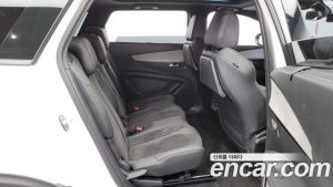 Peugeot 5008 2.0 BlueHDi GT 2020 года из Южной Кореи