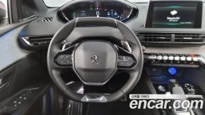 Peugeot 5008 2.0 BlueHDi GT 2020 года из Южной Кореи