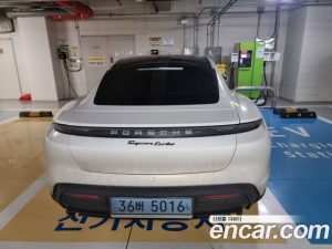 Porsche Taycan Turbo 2020 года из Южной Кореи