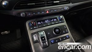 Hyundai Palisade Бензин 3.8 2WD 2022 года из Южной Кореи