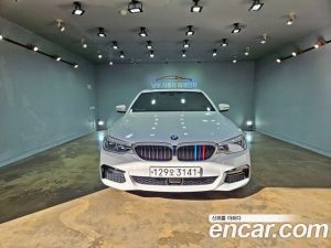 BMW 5-Series 530i M Sport Plus 2020 года из Южной Кореи