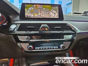 BMW 5-Series 530i M Sport Plus 2020 года из Южной Кореи