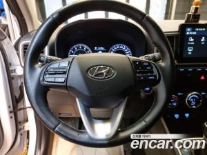 Hyundai Venue 1.6 Modern 2020 года из Южной Кореи