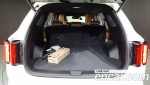 Kia Sorento Дизель 2.2 2WD 2023 года из Южной Кореи
