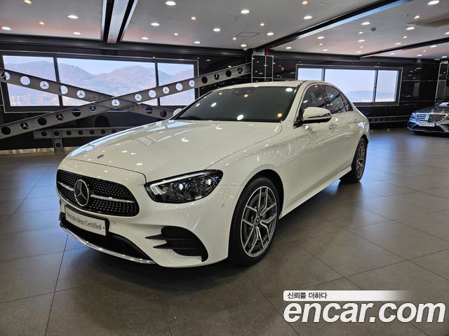Mercedes-Benz E-Class E220d 4MATIC AMG Line 2023 года из Кореи