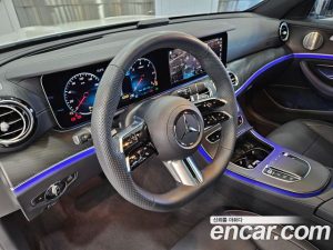 Mercedes-Benz E-Class E220d 4MATIC AMG Line 2023 года из Южной Кореи