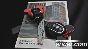 Mini Cooper 5Door DEFAULT 2021 года из Южной Кореи