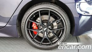 Kia Stinger 3.3 Turbo AWD 2020 года из Южной Кореи