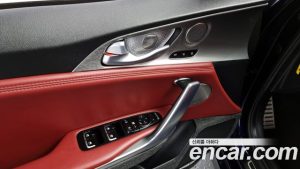Kia Stinger 3.3 Turbo AWD 2020 года из Южной Кореи