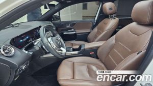 Mercedes-Benz GLB-Class GLB250 4MATIC 2021 года из Южной Кореи