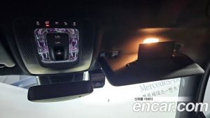 Mercedes-Benz GLB-Class GLB250 4MATIC 2021 года из Южной Кореи