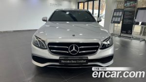Mercedes-Benz E-Class E250 Avantgarde 2020 года из Южной Кореи