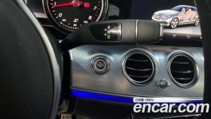 Mercedes-Benz E-Class E250 Avantgarde 2020 года из Южной Кореи