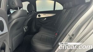 Mercedes-Benz E-Class E250 Avantgarde 2020 года из Южной Кореи