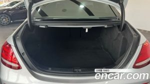Mercedes-Benz E-Class E250 Avantgarde 2020 года из Южной Кореи