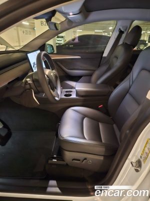 Tesla Model Y RWD 2023 года из Южной Кореи