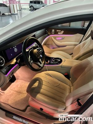 Mercedes-Benz E-Class E300 4MATIC Exclusive 2020 года из Южной Кореи