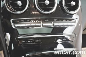 Mercedes-Benz C-Class C220 d 4MATIC 2020 года из Южной Кореи