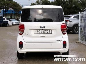 Kia RAY Facelift 2021 года из Южной Кореи