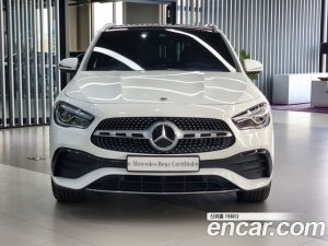 Mercedes-Benz GLA-Class GLA250 4MATIC 2020 года из Южной Кореи