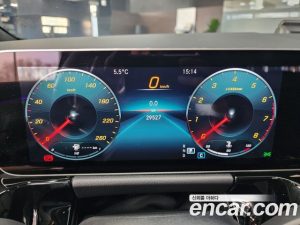 Mercedes-Benz GLA-Class GLA250 4MATIC 2020 года из Южной Кореи
