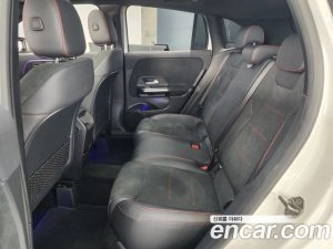 Mercedes-Benz GLA-Class GLA250 4MATIC 2020 года из Южной Кореи